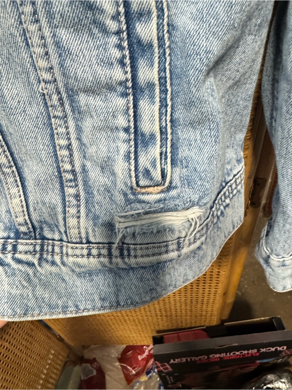 Old Navy Light Blue Denim Truck Jacket excellent pre-owned condition. - Picture 8 of 12